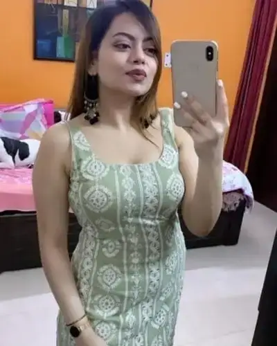 Call Girl in Dera Bassi
